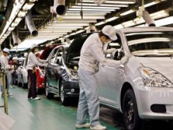 Toyota Motor va concedia 3.000 de angajati sezonieri