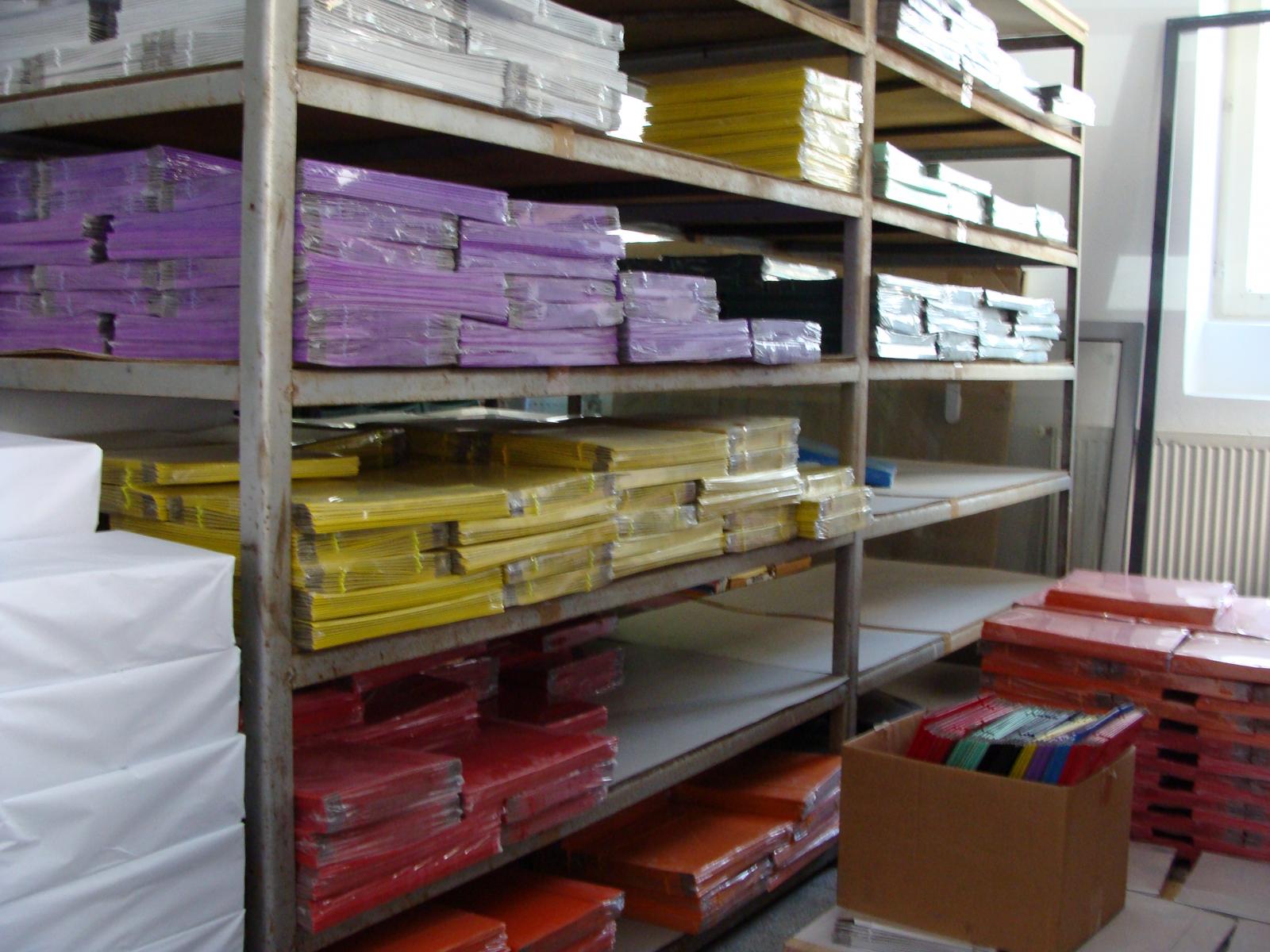    Posturi limitate fabrica papetarie Germania 