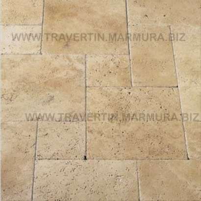 Spalturi sau travertin