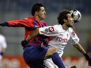 Steaua a ratat calificarea in 16-imile Cupei UEFA fiind invinsa de Fiorentina cu 1-0