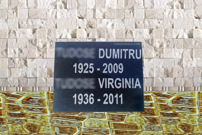 Scris sau gravat pe granit negru