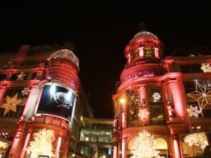 Cinci dispozitive explozive, dezamorsate in magazinul Printemps din Paris