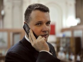 Ministrul sanatatii l-a demis pe managerul spitalului Victor Babes, Cristian Banu