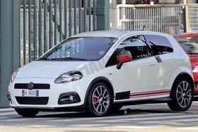 Fiat Grande Punto Abarth se dezvaluie in primele imagini
