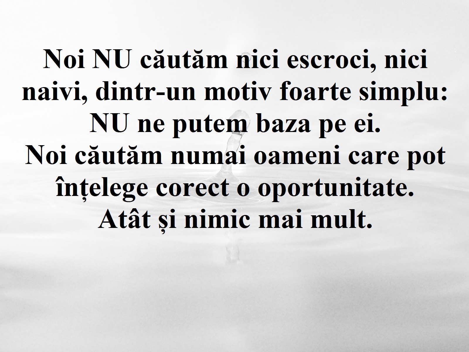 esti mamica sau student