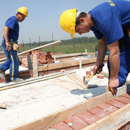 Romania ar putea acorda peste 10.000 de permise de munca cetatenilor straini in 2009