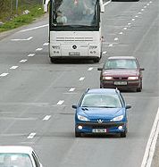 Anul electoral ne salveaza de taxa pe autostrada