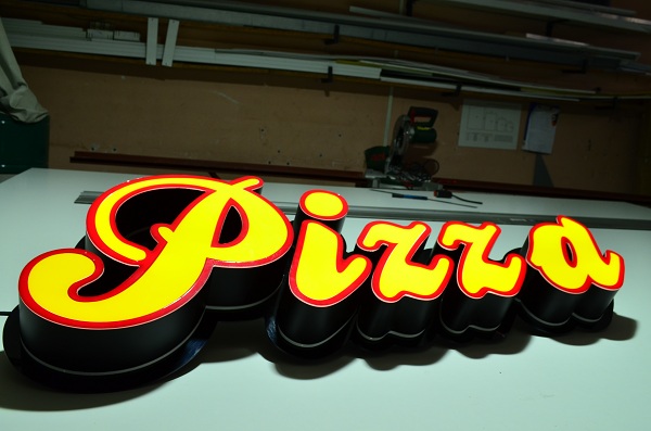 Pizza Volumetrie luminata LED