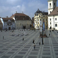O femeie din Sibiu a murit, dupa ce un ornament al unei cladiri s-a prabusit peste ea