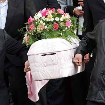 A MURIT unul dintre cei mai iubiti sefi! Avea o avere fabuloasa, dar nu s-a mai putut face nimic!