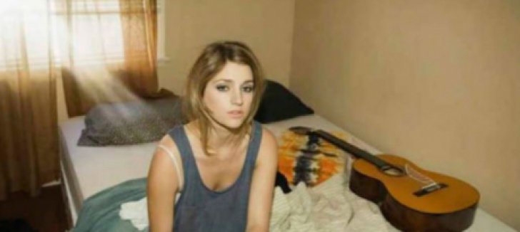 VIDEO. Prezervativul care poate fi desfăcut doar cu 4 mâini. Cum funcționează