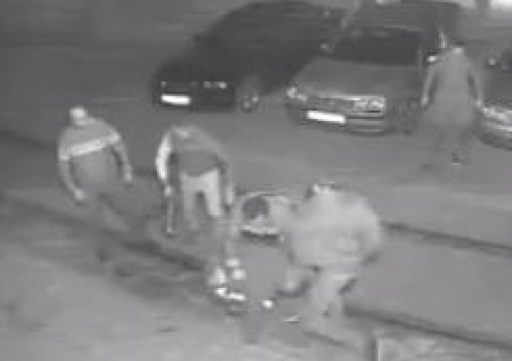 Un cuplu din Piteşti, căutat de poliţie. Ce au făcut cei doi în scara unui bloc