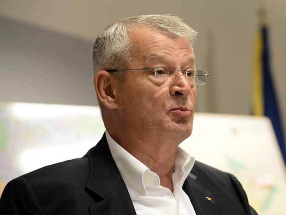 Imaginea articolului Oprescu, înainte de intrarea în instanţă: Ce poţi să speri atunci când eşti nevinovat şi te simţi nevinovat?/ Fostul primar al Capitalei, judecat într-un proces pentru spălare de bani 