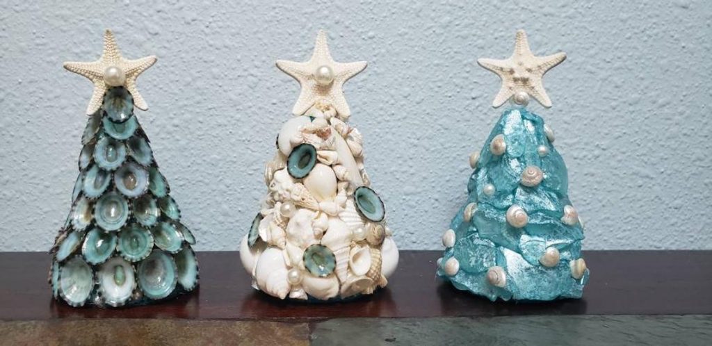 brazi de craciun din scoici