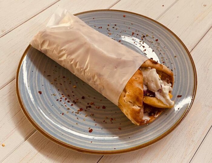 mancare greceasca de la Tuku