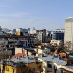 CFA România: Circa 80% dintre analiștii financiari-bancari anticipează scăderea prețului locuințelor din marile orașe
