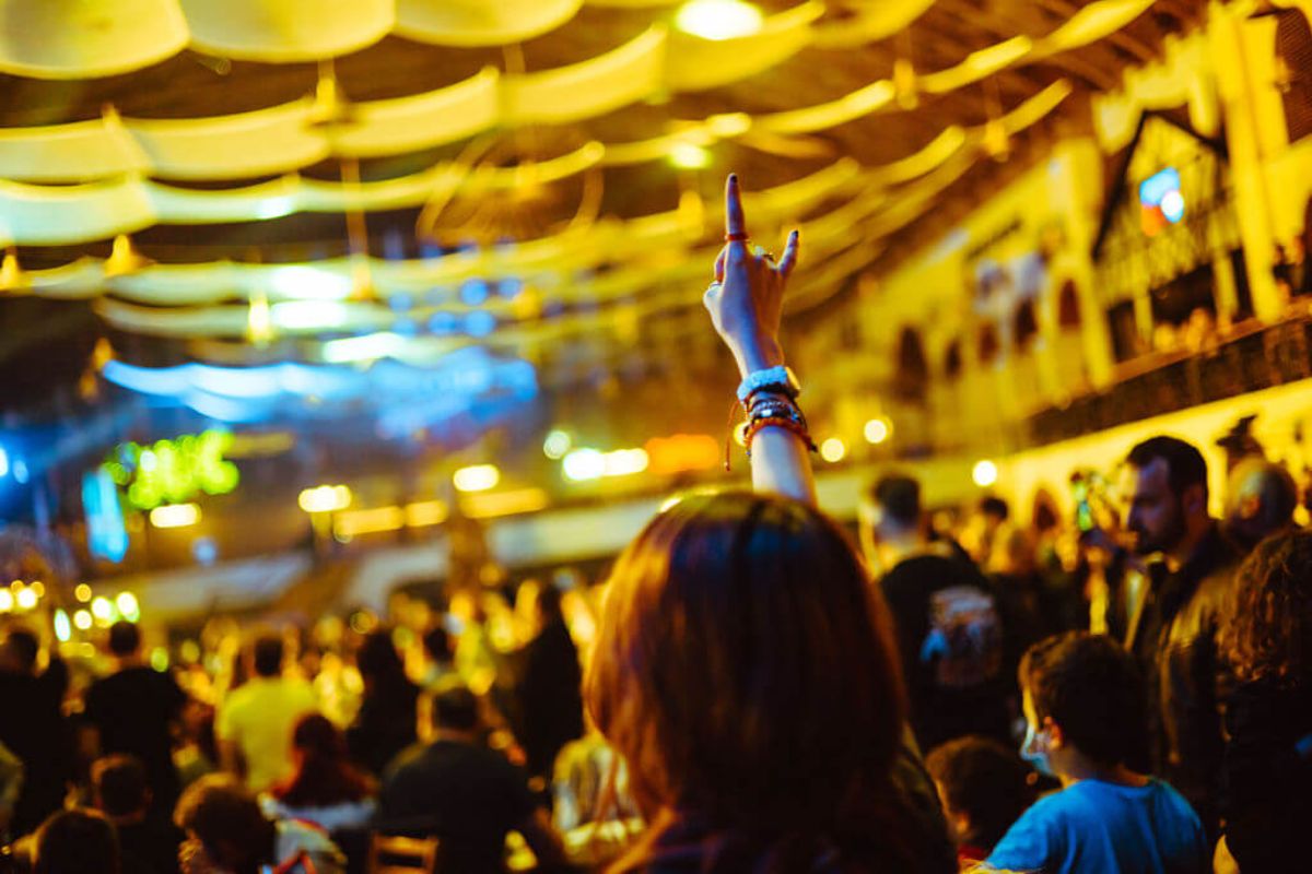 Vrei să te deconectezi de la stresul cotidian TOP 7 locuri din București și împrejurimi pe care NU trebuie să le ratezi Vrei să te deconectezi de la stresul cotidian? TOP 7 locuri din București și împrejurimi pe care NU trebuie să le ratezi