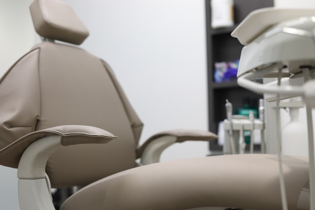 regulate la dentist Bucuresti