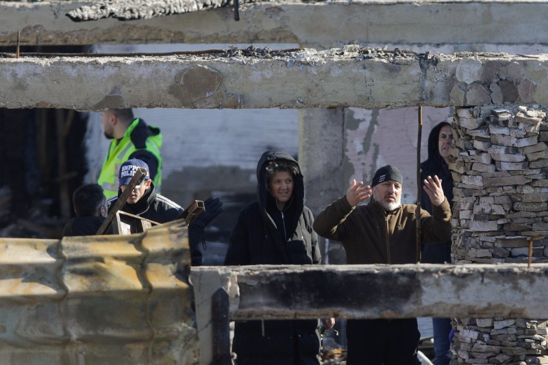 fanatik.ro: Lovitură de teatru în viața patronului de la Ferma dacilor. Cornel Dinicu a dat-o în judecată pe femeia care i-a dăruit trei copii