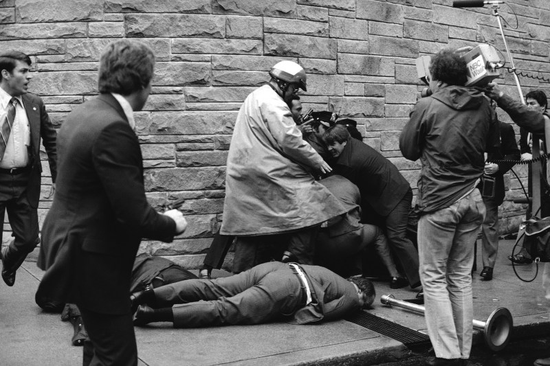 Asasinatul politic în SUA. Patru președinți uciși, mai multe atentate eșuate. Ronald Reagan, ultimul vizat