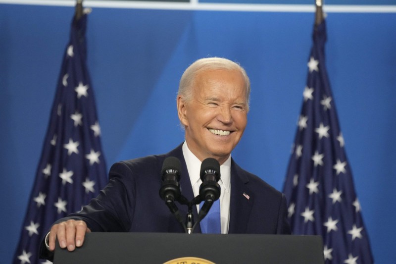 Biden spune că nu se opune să facă un examen neurologic „dacă medicii mei îmi spun că ar trebui”