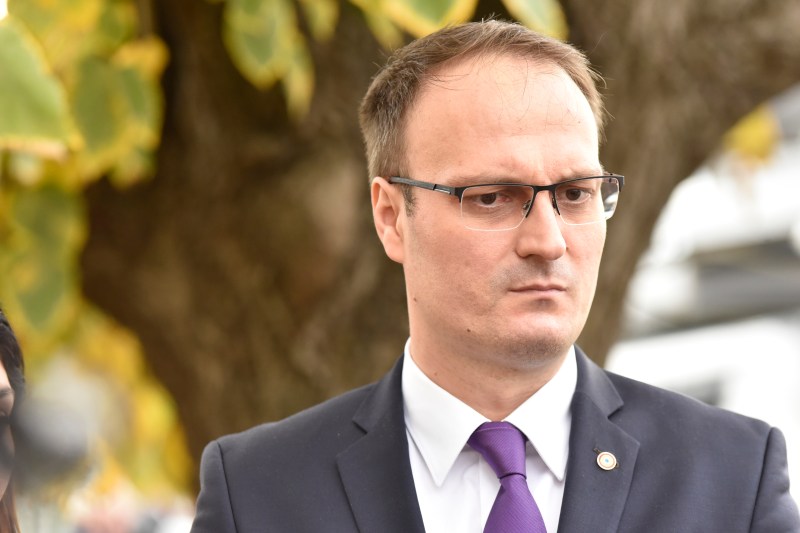 fanatik.ro: Cum a fost achitat Alexandru Cumpănașu, plătit din fonduri UE ca expert deși nu are facultate. Judecător: „A semnat fără să citească”