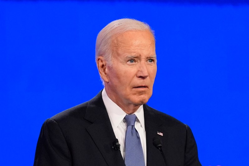 VIDEO Biden, cu încăpățânare: Rămân în cursă și îl voi învinge din nou pe Donald Trump.Nu voi lăsa o dezbatere să șteargă ani de muncă
