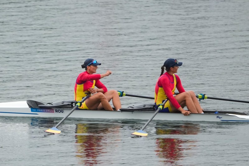LIVE Jocurile Olimpice. Programul și rezultatele sportivilor români în ziua de joi: Canotorii noștri se luptă pentru medalii în patru finale