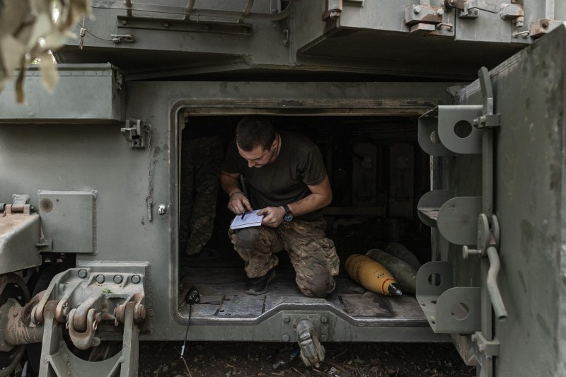 LIVE Război în Ucraina, ziua 936: Rusia ar vrea să obțină victoria până în 2026 / Nou atac aerian asupra Kievului, al optulea de luna aceasta