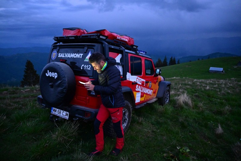 Intervenție Salvamont (Foto: Daniel MIHAILESCU / AFP / Profimedia)