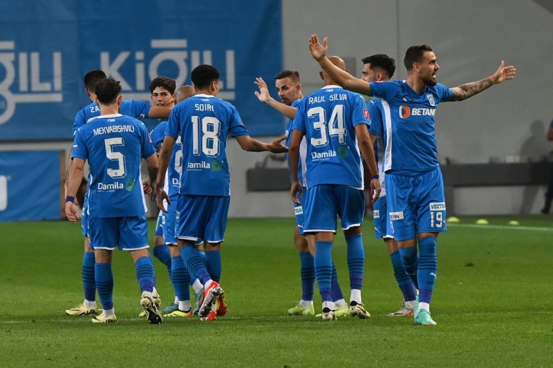 SuperLiga: Noul fundaș al Universității Craiova și-a făcut autoportretul: „Sunt foarte rapid, îmi place să urc”