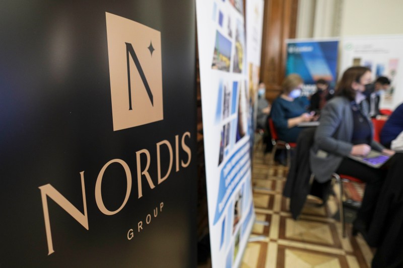 fanatik.ro: Șeful companiei Nordis a vândut un ceas cu 195.000 de euro, dar are conturile goale. Câți bani păstrează Vladimir Ciorbă în numerar