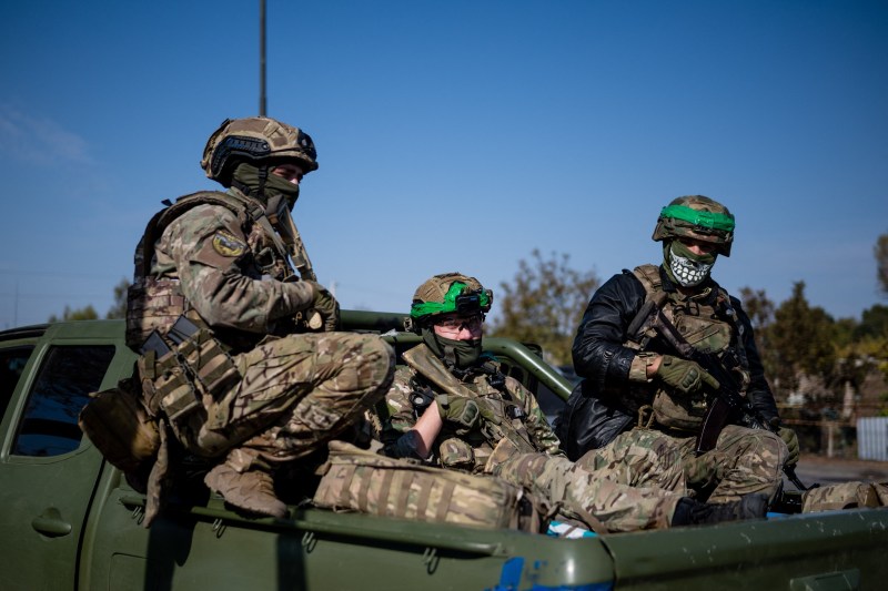 LIVE Război în Ucraina, ziua 959: Zelenski a vorbit despre programul ucrainean de rachete avansate / Rușii spun că au doborât 47 de drone azi-noapte / Unul dintre ideologii invaziei ruse, predat de Moldova Ucrainei