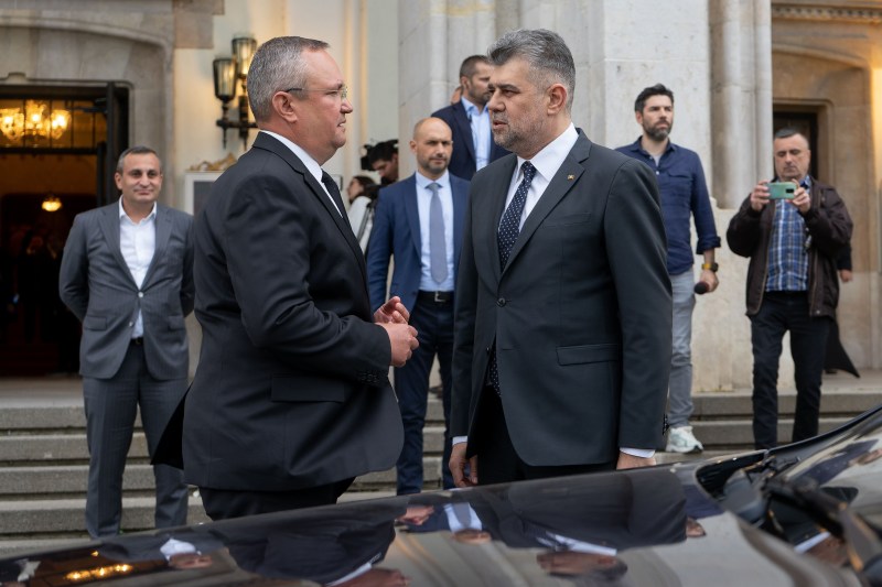 Nicolae Ciucă spune că este „într-o pauză operativă” cu Marcel Ciolacu, după luni de atacuri reciproce