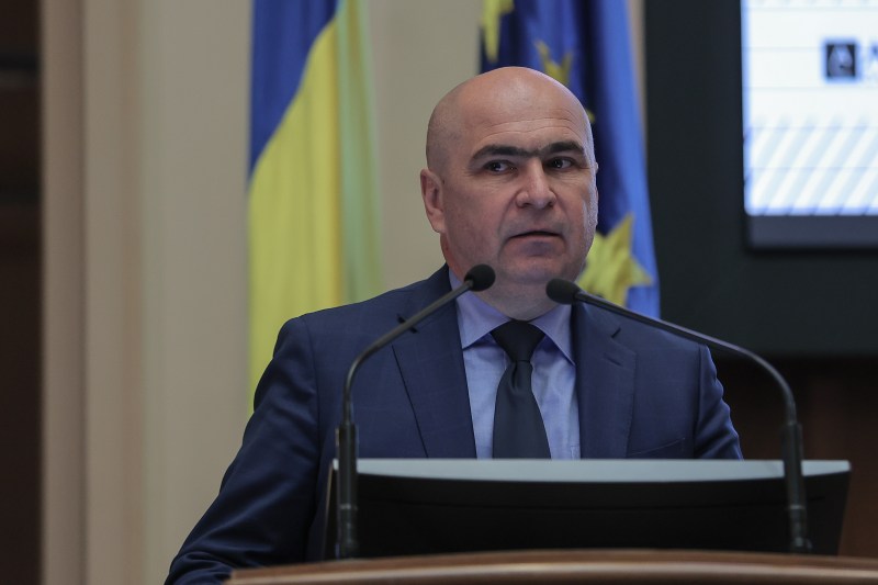 Ilie Bolojan, prima reacție la ofertele făcute de la USR și PNL: „Nu există un salvator/ Un om responsabil își cunoaște limite”