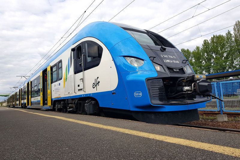 Primul tren polonez de la Pesa ar trebui să ajungă în România pentru teste în vara lui 2025. Când ar putea circula cu pasageri
