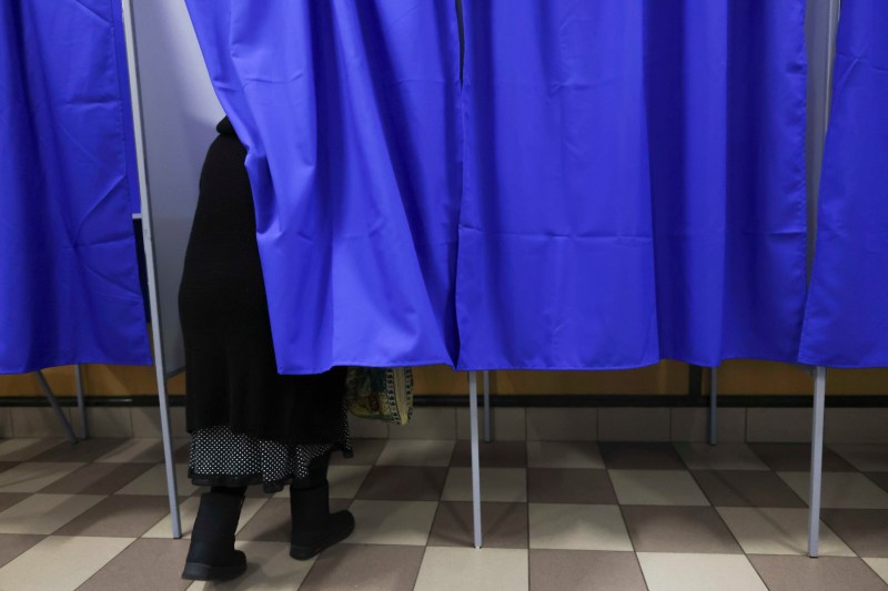 Referendum Bucureşti 2024. Bucureștenii, aşteptaţi duminică să răspundă la trei întrebări