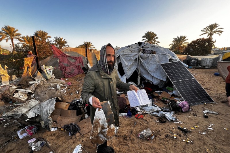 Acordul de încetare a focului în Fâșia Gaza intră în vigoare duminică. Ostatici israelieni vor fi eliberați în schimbul unor deținuți palestinieni