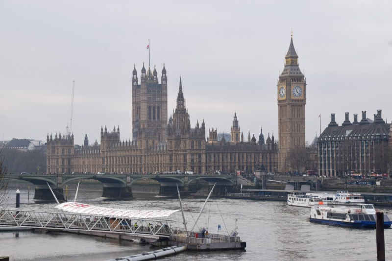 Exod neașteptat: Aproape 11.000 de milionari au părăsit Marea Britanie, doar anul trecut. Care sunt motivele