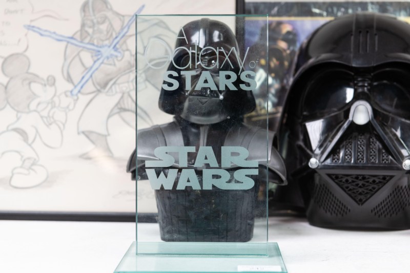 FOTO Adâncurile oceanului au un nou locuitor: Crustaceul gigantic cu cap de „Darth Vader”, devenit o delicatesă scumpă