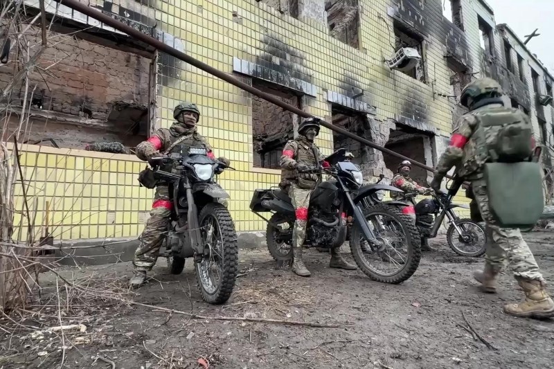 LIVE Război în Ucraina, ziua 1053: Putin se află într-o „situație dificilă”, spune Biden / Zelenski: Noile sancțiuni sunt o lovitură semnificativă pentru Rusia