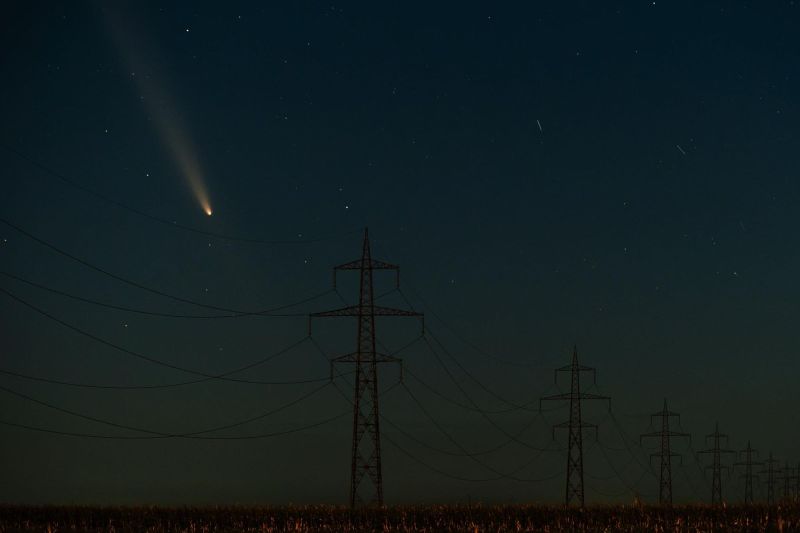 O cometă rară, vizibilă pentru prima dată în 160.000 de ani