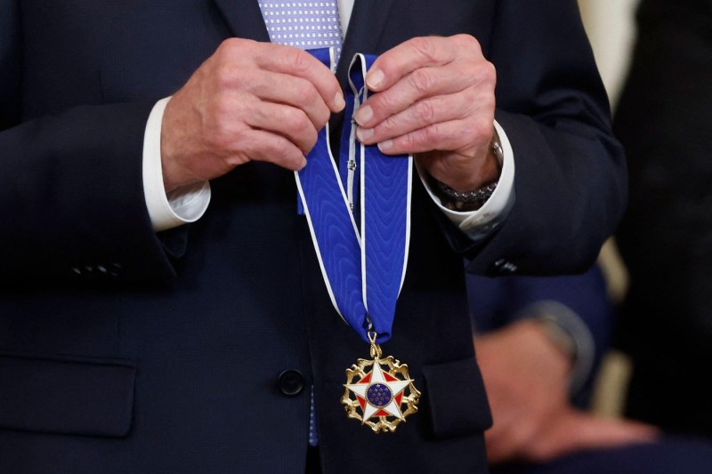 Papa Francisc, decorat de către Joe Biden cu cea mai înaltă distincție civilă americană. Este prima dată când actualul președinte al SUA o acordă