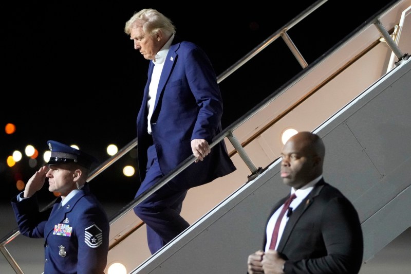 Președintele Trump vrea să elimine taxa pe bacșiș: „Așa am câștigat Nevada”