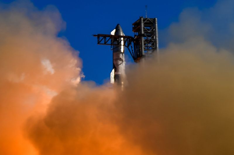 SpaceX face miercuri al șaptelea zbor de test cu mega-racheta Starship