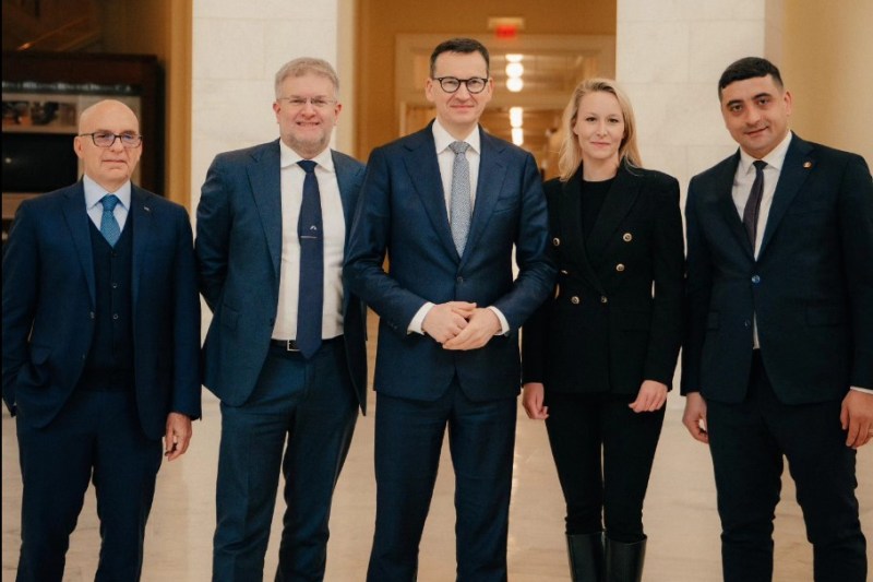 Trump a depus jurământul. Aflat la Washington, George Simion a avut o delimitare-surpriză de Călin Georgescu: „Americanii au o bază la noi și vorbea despre ea”