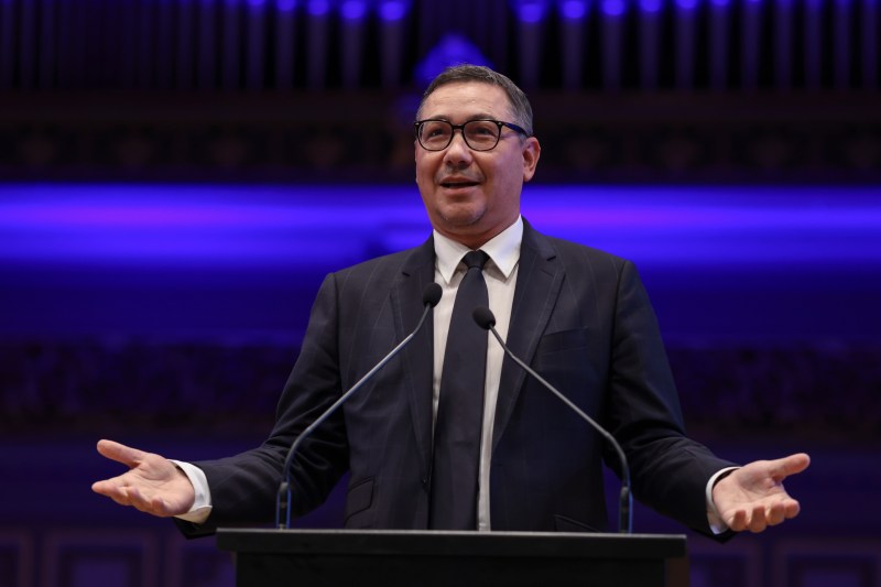 Victor Ponta, întrebat dacă Călin Georgescu primește informații din serviciile secrete: E posibil, mai degrabă de la rezerviști / Ce impresie i-a făcut acum 15 ani, când l-a cunoscut