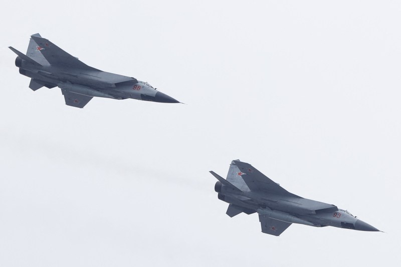 Avioane rusești de vânătoare au decolat din Belarus și s-au îndreptat spre Ucraina în timpul reuniunii de la Kiev la care participă 13 lideri occidentali