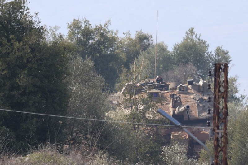 Israelul își menține prezența militară în Liban peste limita fixată în acordul cu Hezbollah