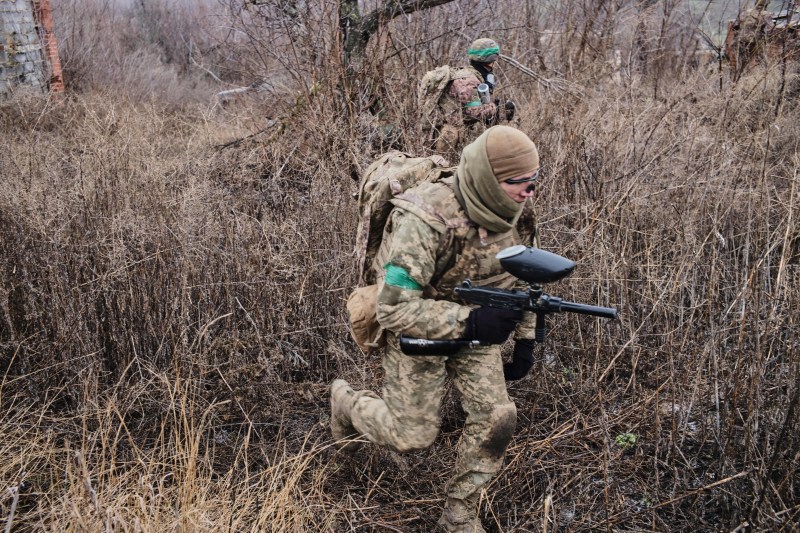 Noua strategia de luptă a Kievului: trupele ucrainene de elită vor face o „zonă mortală” pentru soldații ruși care atacă